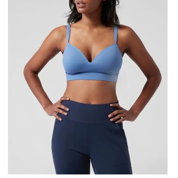 Athleta Other - NWT Athleta D-DD Embrace Sports Bra Star Blue Small